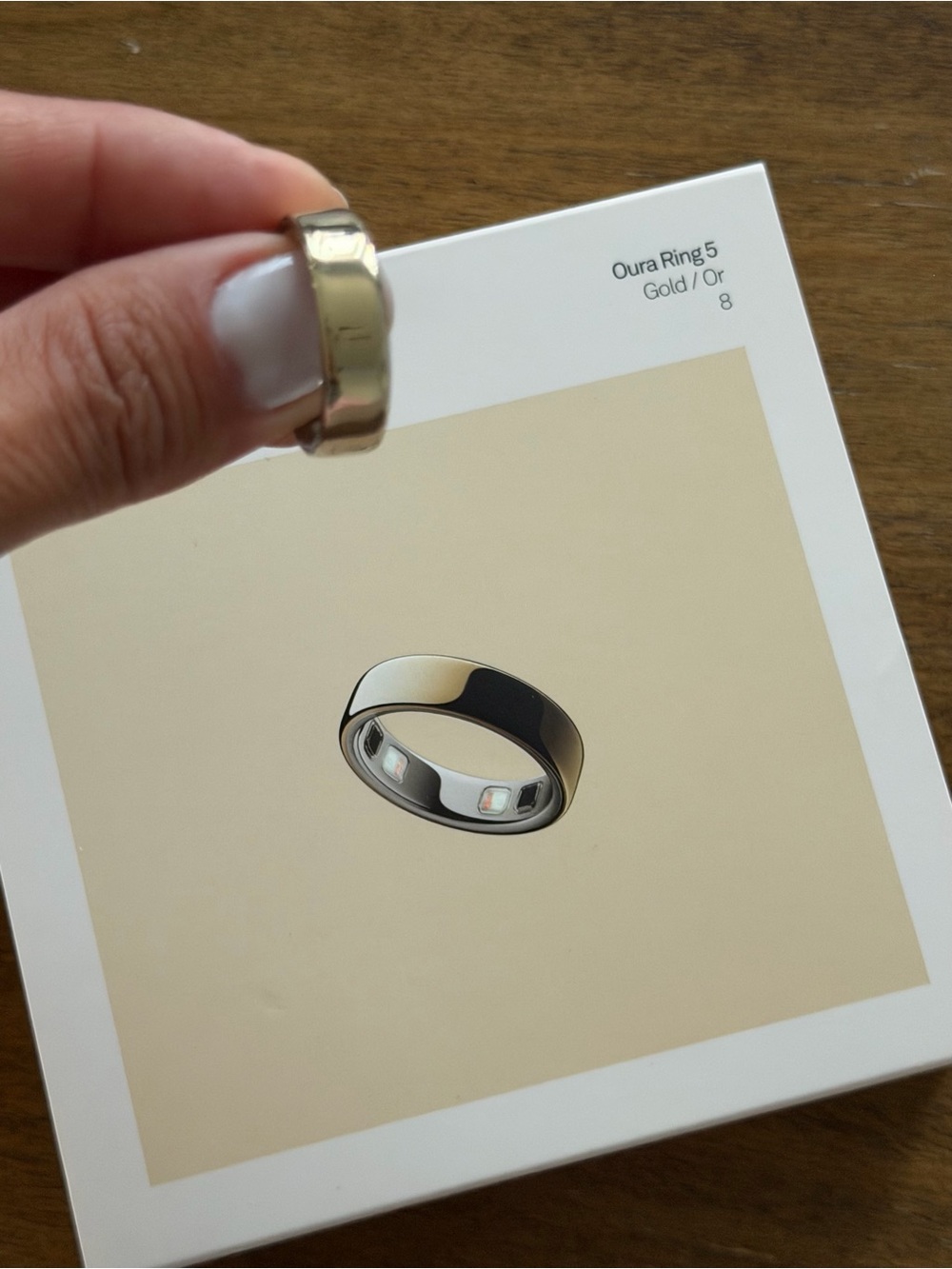 Oura Ring 5 Gold Smart Ring - Polished Gold Finish